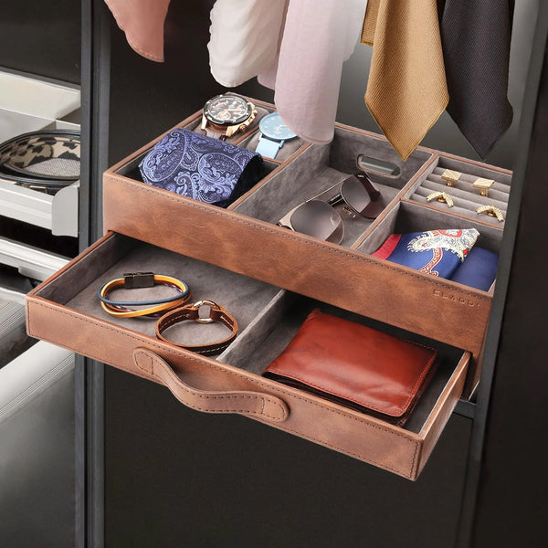 CLOSET ORGANISERS