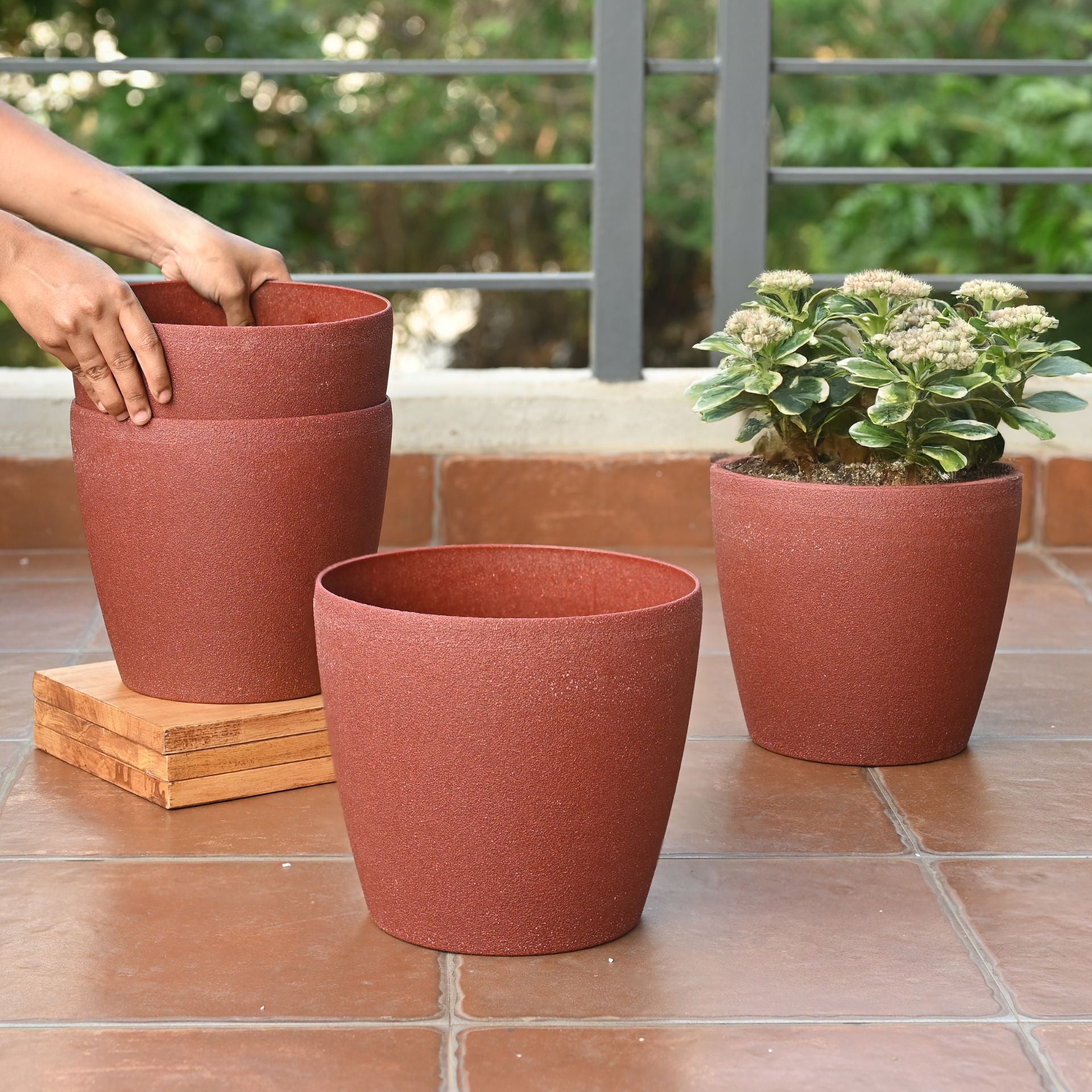 Earth-Friendly Deco Self Watering Planters 9 Inch set of 4 | Bamboo Based Pots and Planters