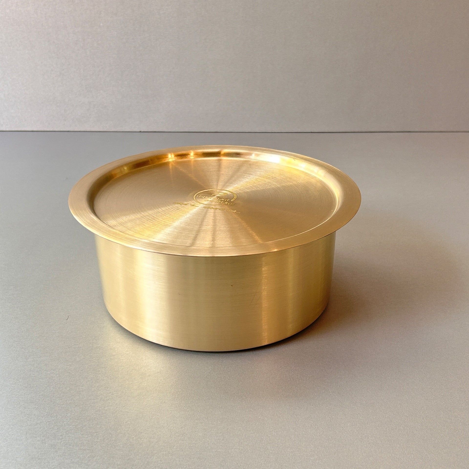 Paramparagat Upyogita Chaitanya Brass Tope (Bhagona) 2.5Ltr. With Lid