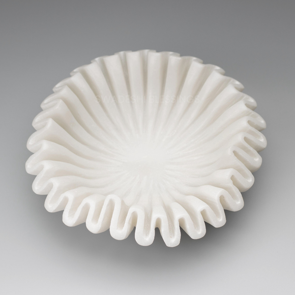 HandCrafted Marble Ruffle Bowl, Large Decorative Bowl for Home Decor, Key Bowl for Entryway Table, Scalloped Bowls for Dining Table Centerpiece Decor, Catch All Bowls, 9"