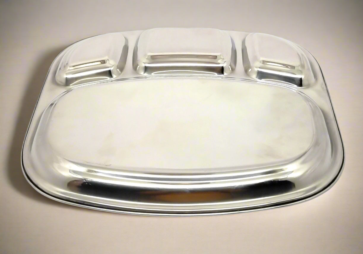 base view of Stainless-Steel rectangle-shaped Bhojan Thali