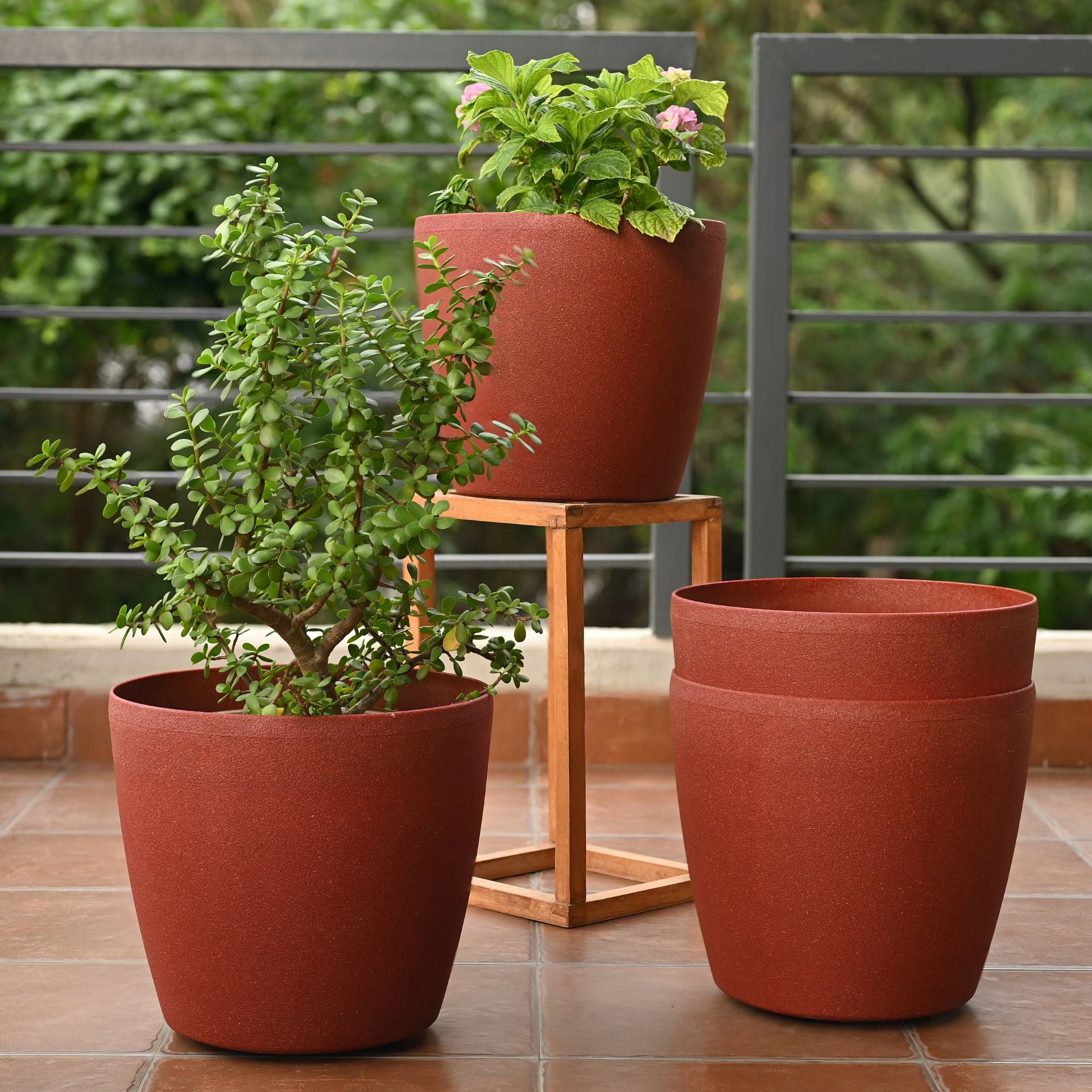 Earth-Friendly Deco Wheeled Planters 12 Inch set of 4 | Self Watering