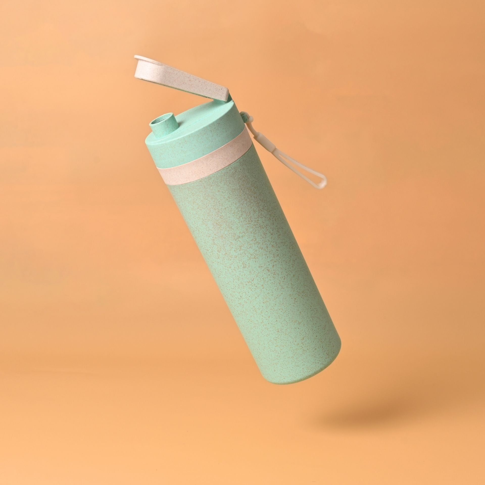 Eco Friendly Insulated Green Water Bottle & Sipper | 600 ml