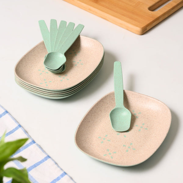 Mini snack plates 6 inch set of 6 | Earth friendly Unbreakable Plates with Spoon