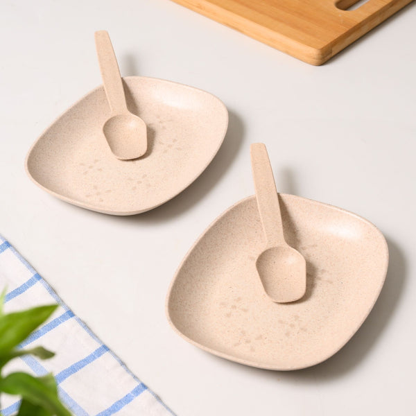 Mini snack plates 6 inch set of 2 | Earth friendly Unbreakable Plates with Spoon