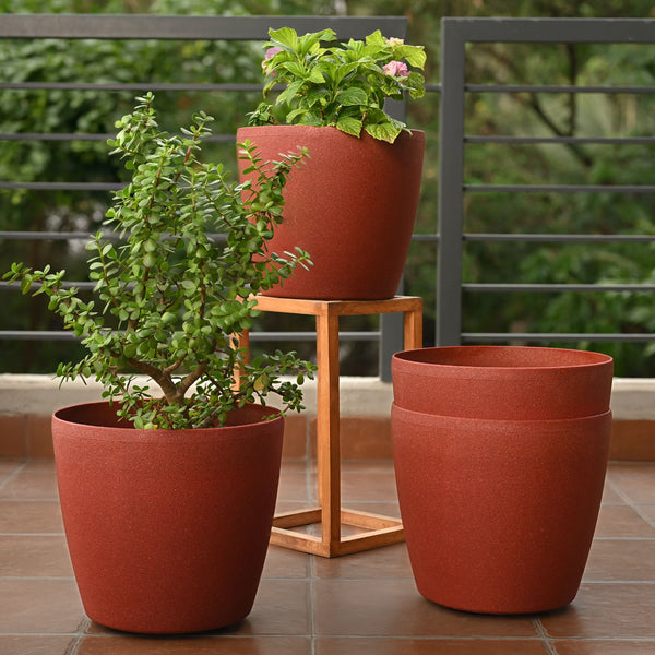 Earth-Friendly Deco Wheeled Planter 14 Inch set of 4 | Self Watering Planters