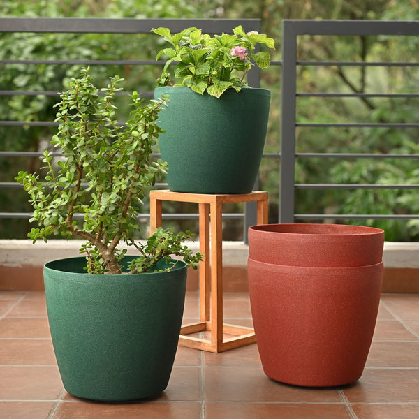 Earth-Friendly Deco Wheeled Planter 14 Inch set of 4 | Self Watering Planters