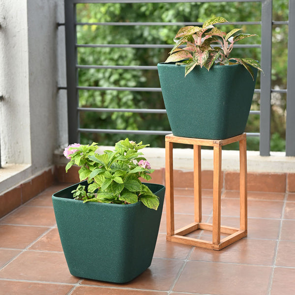Earth-Friendly Daisy Self Watering Planters 12 Inch set of 2 | Wheeled Planter