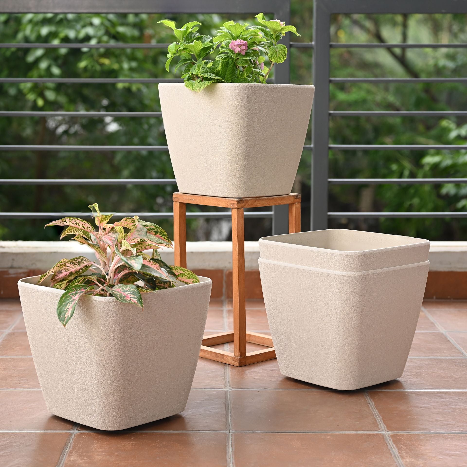 Earth-Friendly Daisy Self Watering Planters 12 Inch set of 4 | Wheeled Planter