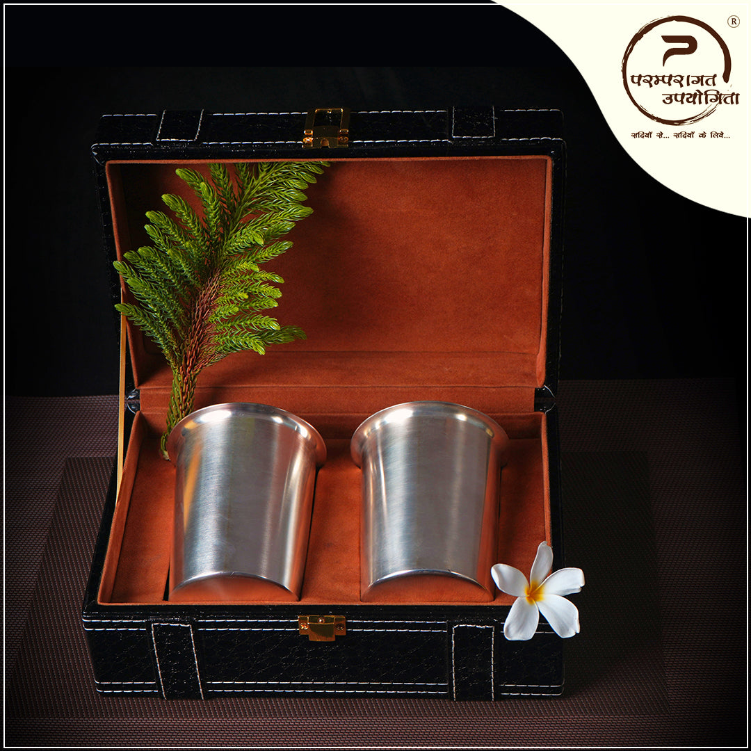 Paramparagat Upyogita Rajsi Twin Glass Set