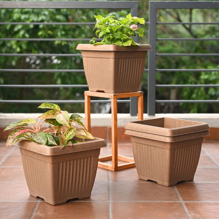 Earth Friendly Planters Bella Square image 1