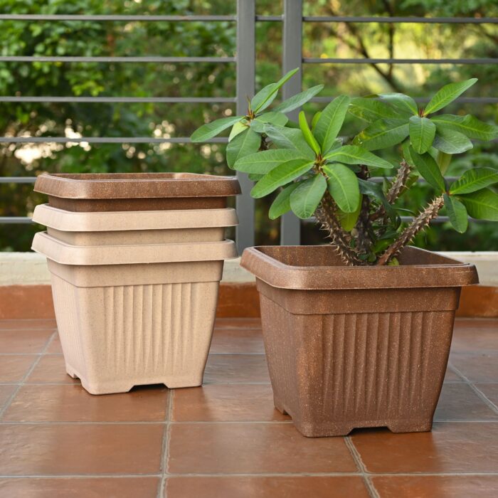 Earth Friendly Planters Bella Square image 1