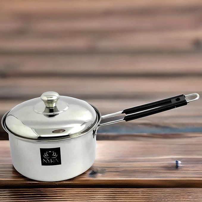 Stainless Steel Saucepan with Lid and PVC Sturdy Handle