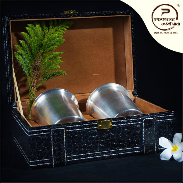 Paramparagat Upyogita Rajsi Twin Glass Set