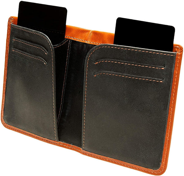 Portofel pentru barbati mic si subtire, orientare portret, cu protectie RFID