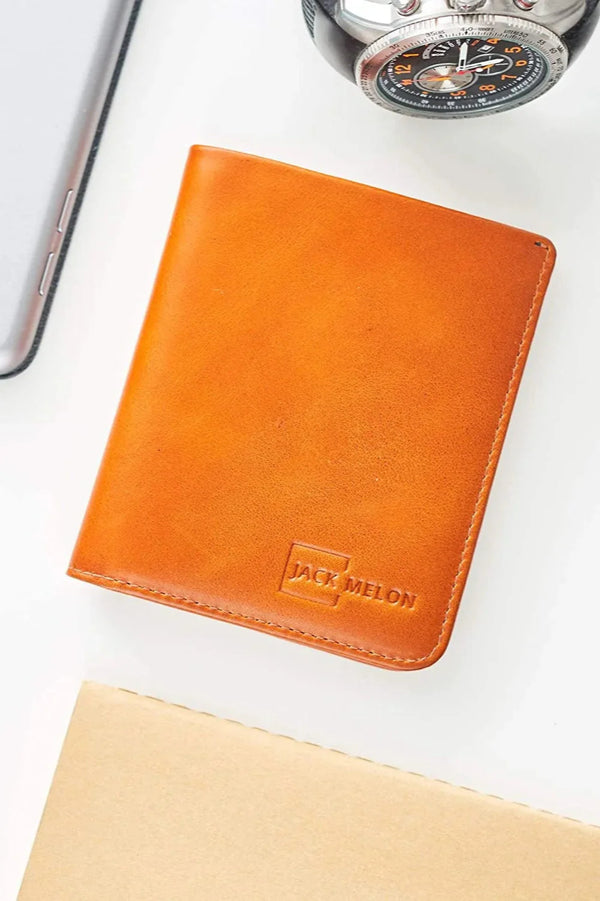 Portofel pentru barbati mic si subtire, orientare portret, cu protectie RFID