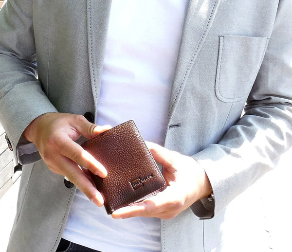 Portofel subtire pentru barbati din piele fara compartiment de monede