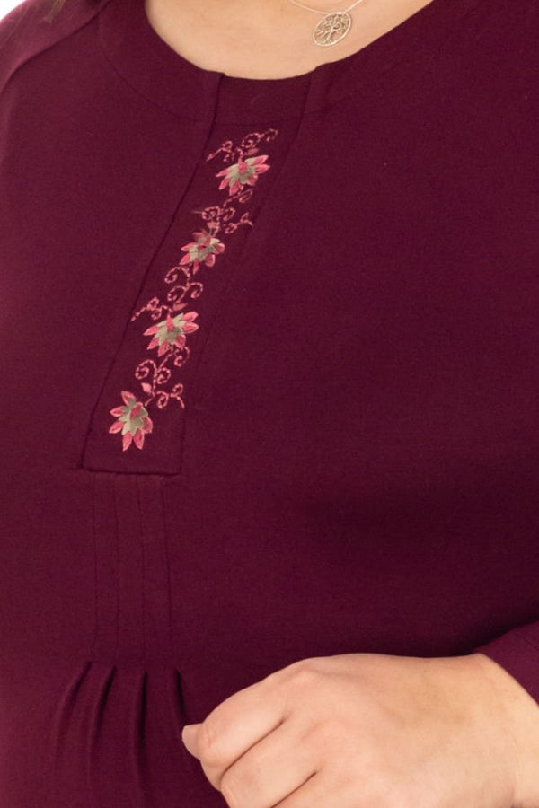 Bluza grena cu broderie Marime L-XL