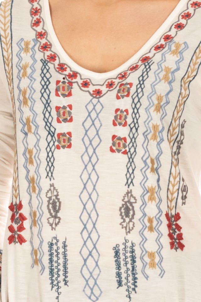 Bluză ivory cu broderie si buzunare cangur Marime M-L