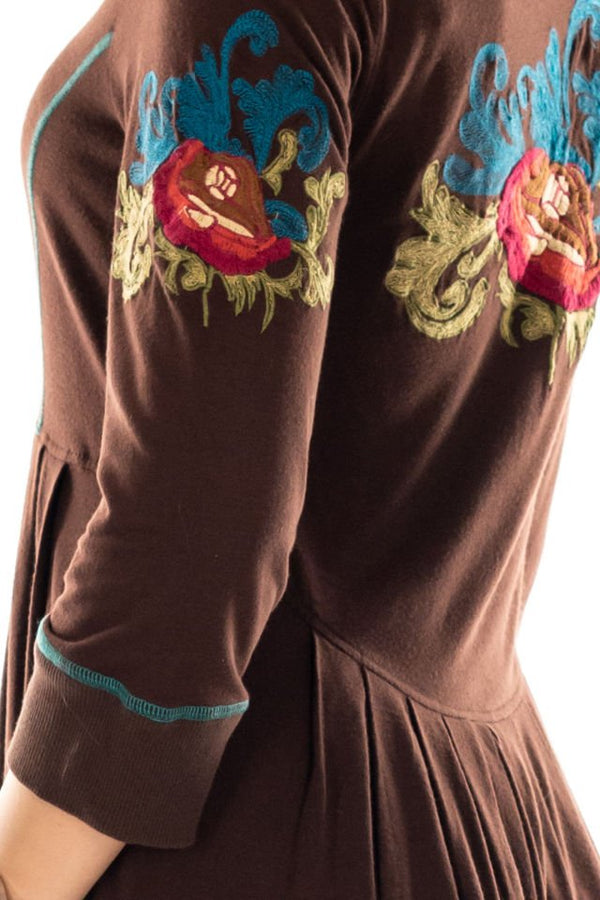 Rochie maro cu broderie florala Mărime S-M