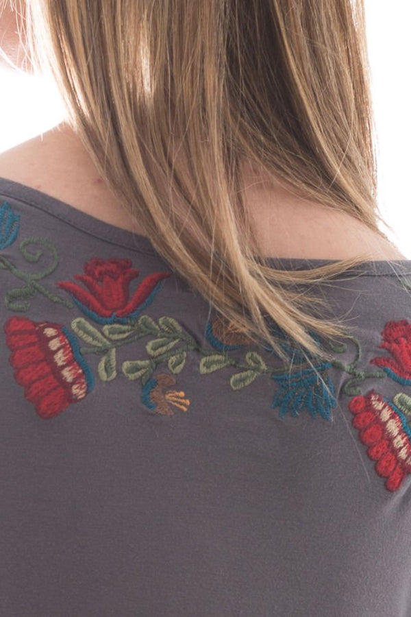 Bluză Gri Cu Broderie Laterala Mărime S-M
