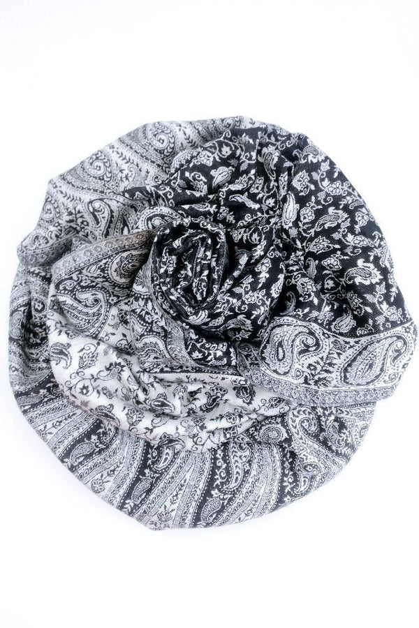 Esarfa Casmir reversibila Paisley oriental floral India, alb-negru