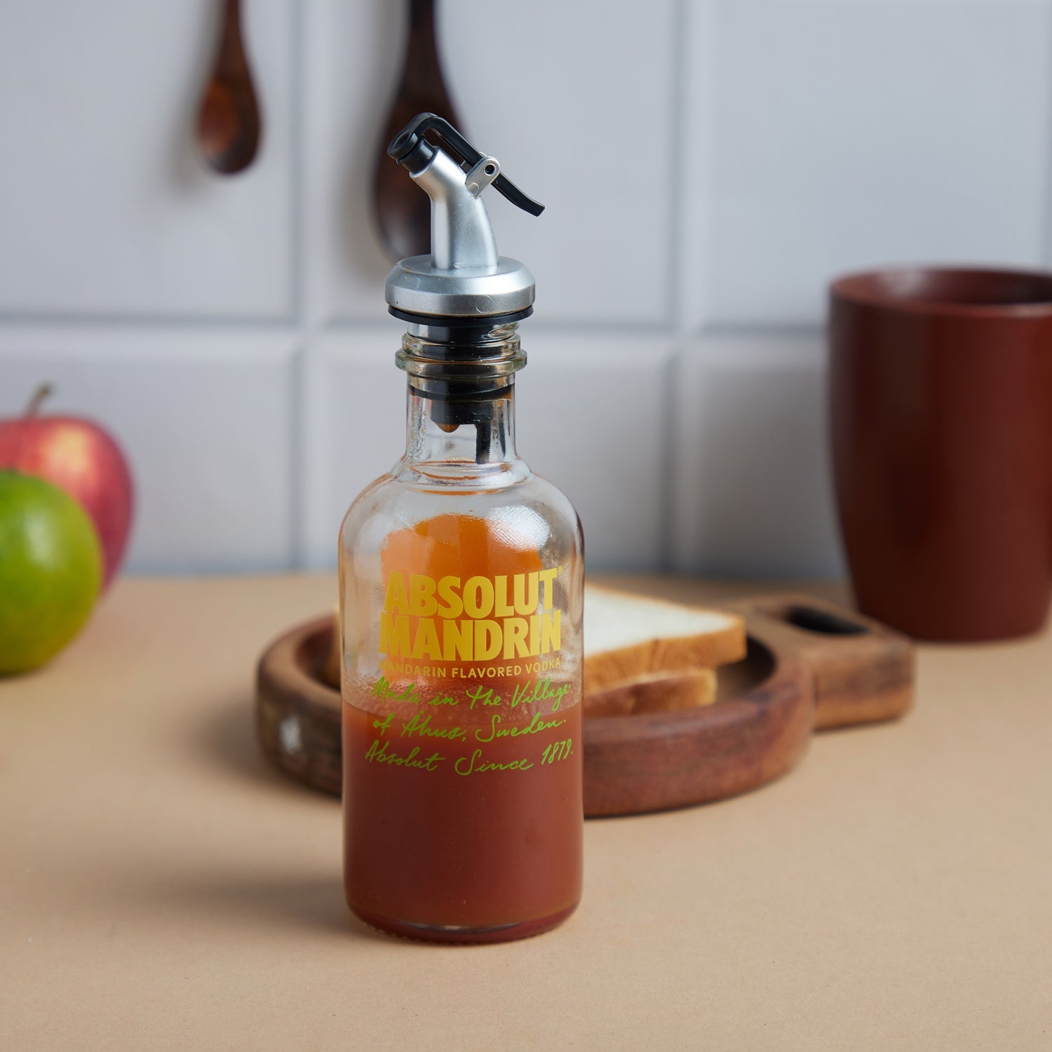 Absolut Mandrin Upcycled Sauce Dispenser