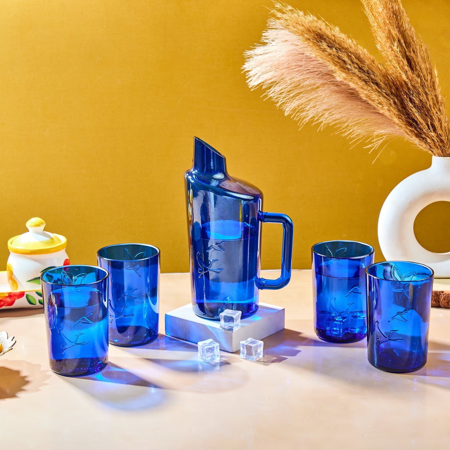 Antiquity Full Set – Jug with Medium Glass