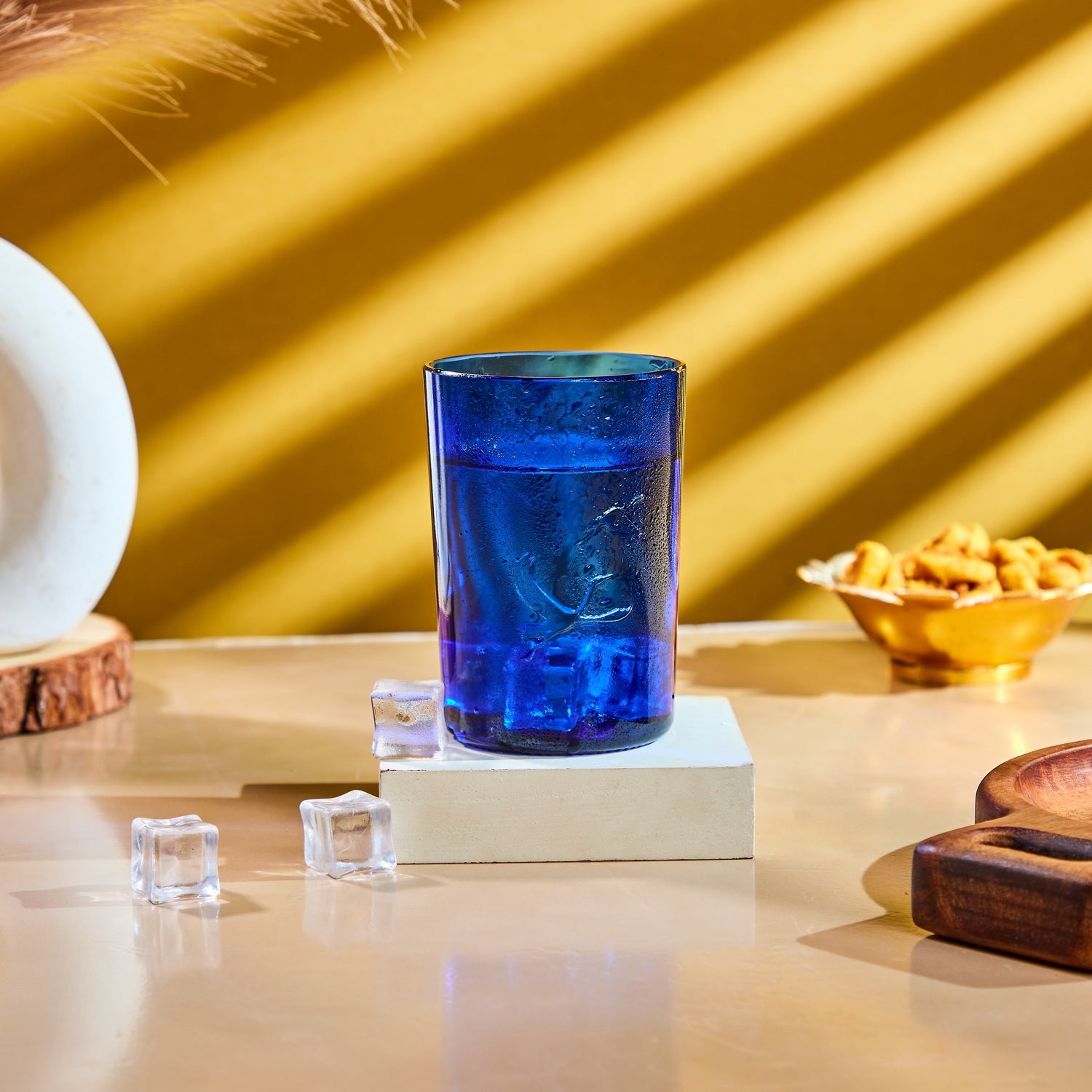 Antiquity Full Set – Jug with Medium Glass