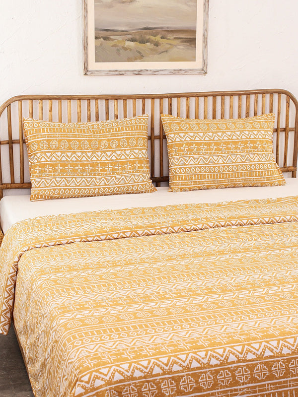 Kullu Patti Bed Set (DDH) (Yellow)