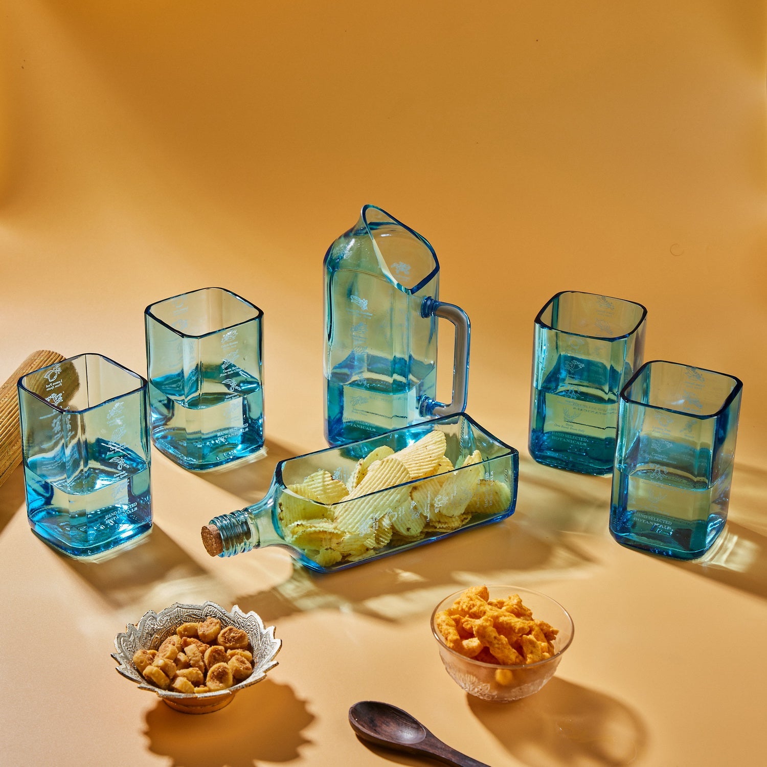 Bombay Sapphire Full Set – Jug, Medium Glasses & Platter