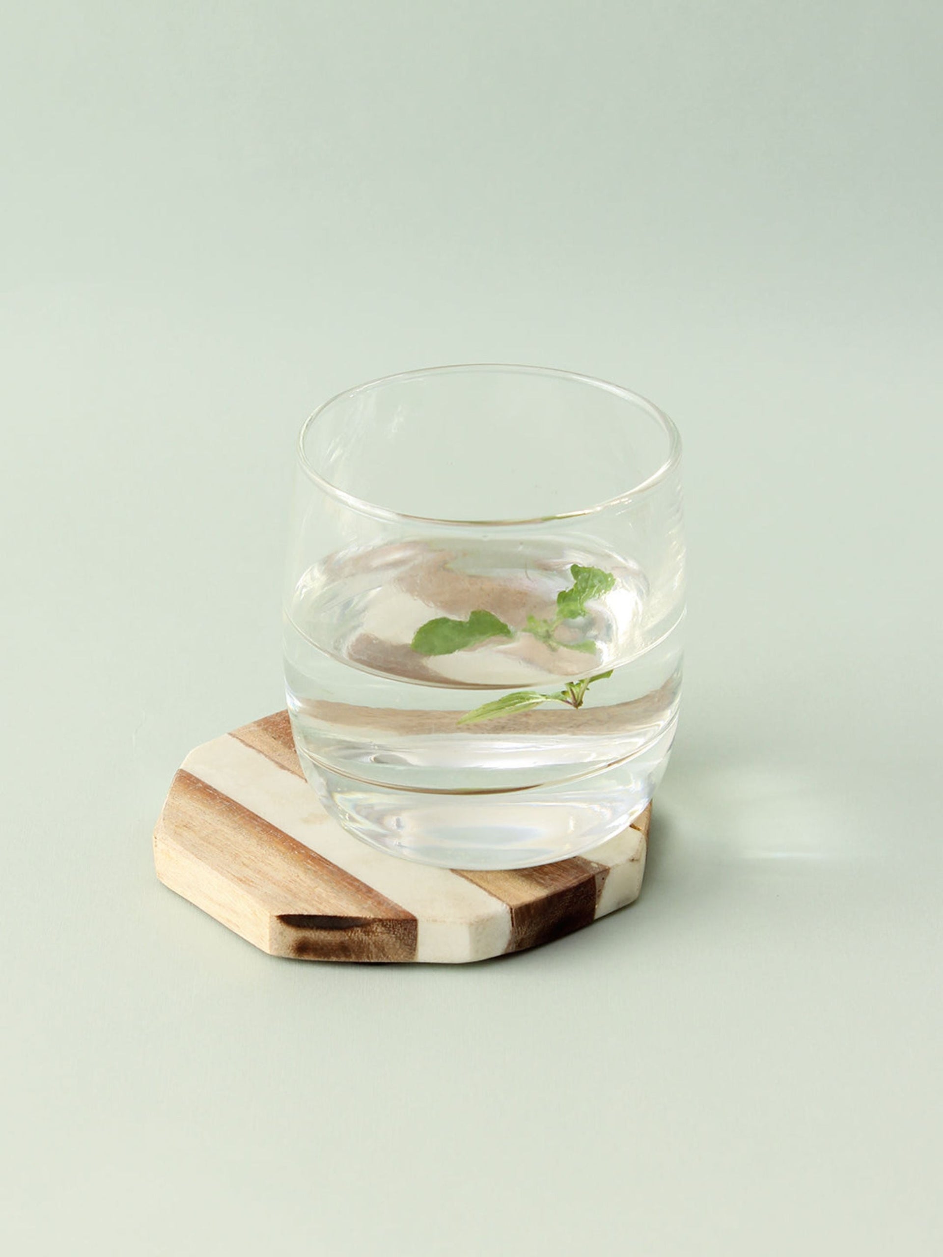 The Striped Coaster (Natural And Wooden)