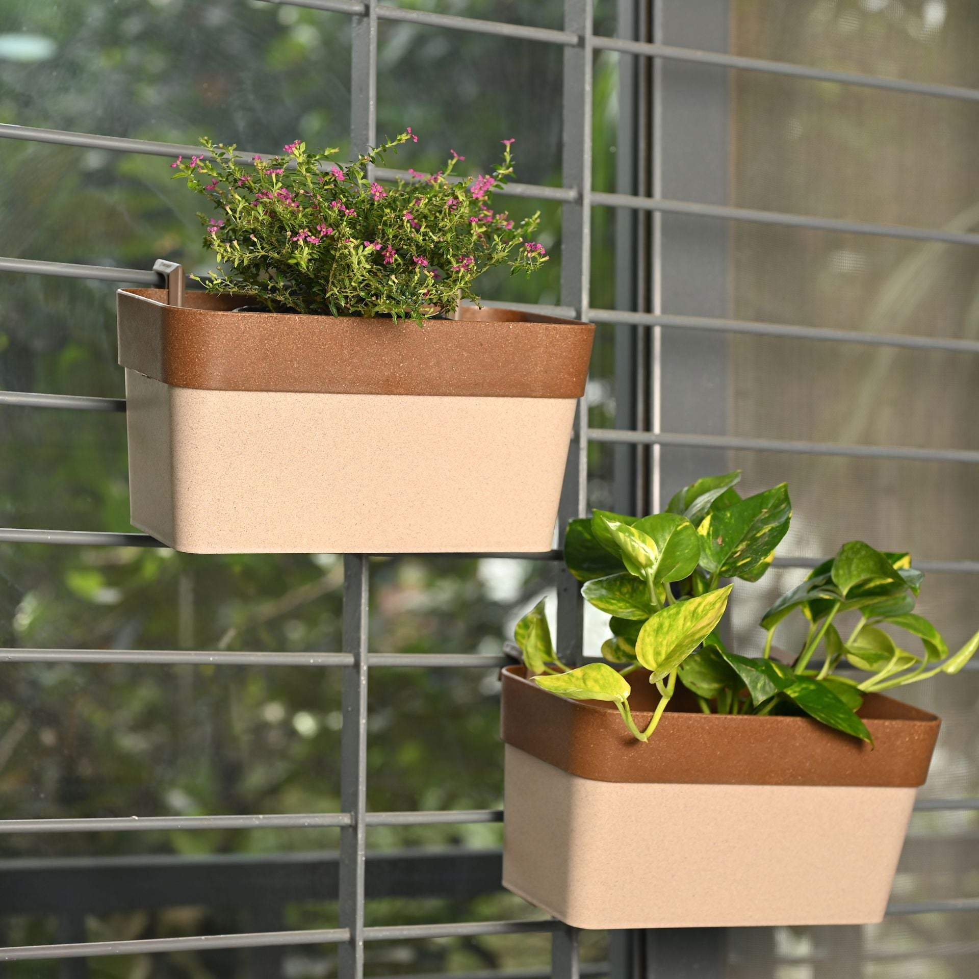 Earth Friendly Planters DuoSling 11 inch | Set of 2