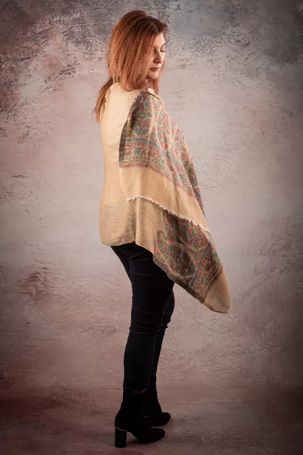 Esarfa-sal din lana pashmina bej cu broderie fina