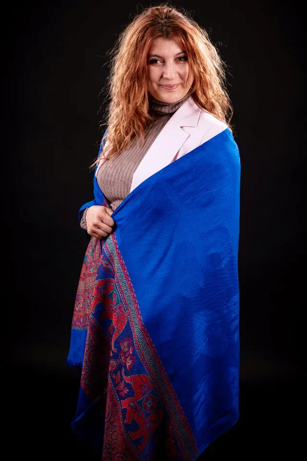 Esarfa Casmir Jacquard reversibila albastru royal cu elefanti