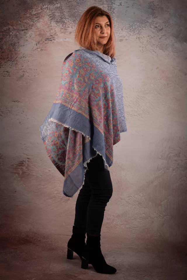 Esarfa-sal din lana pashmina bleo cu broderie fina