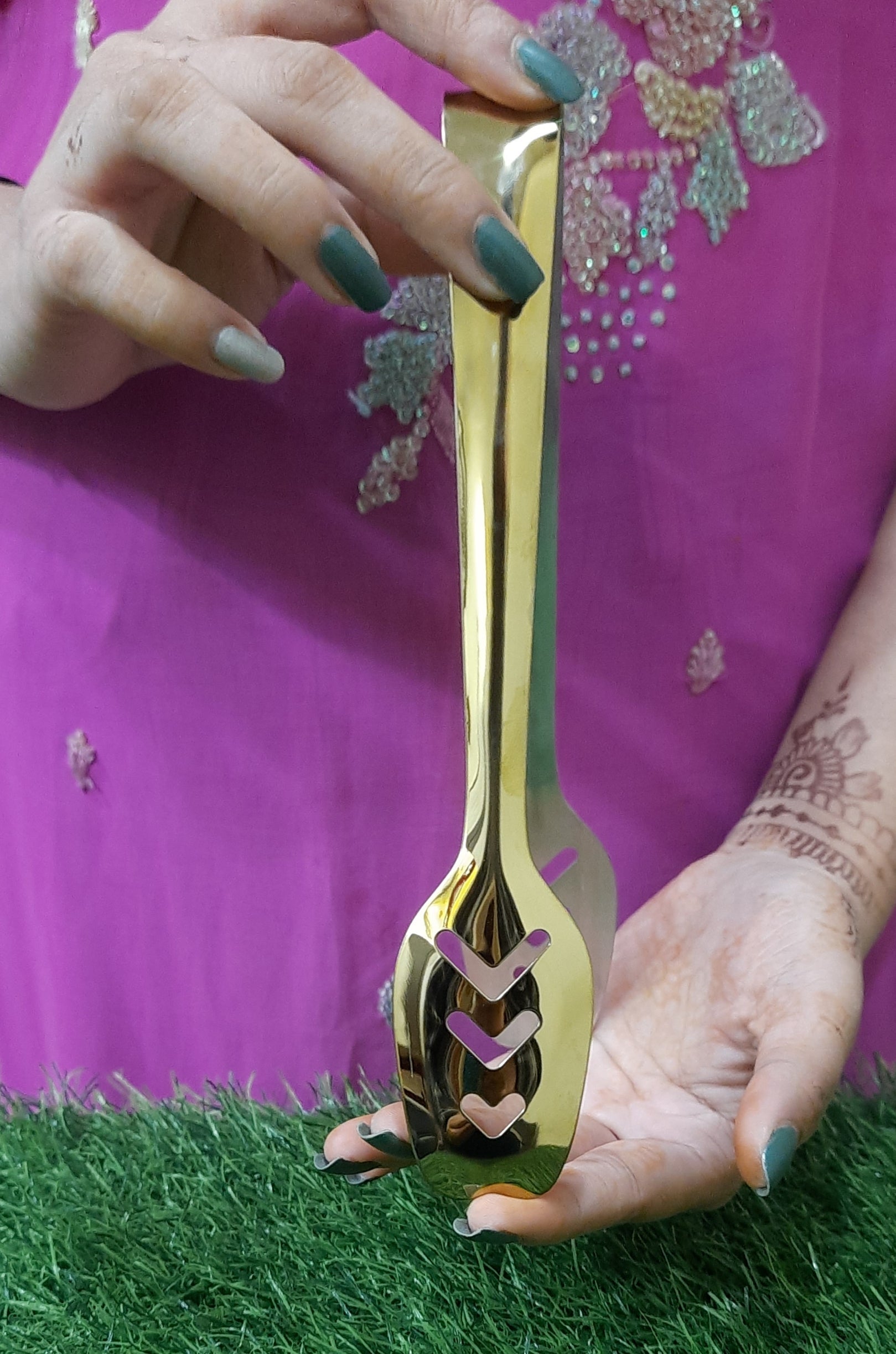 showing Stainless Steel Serving Tongs/Chimta 
