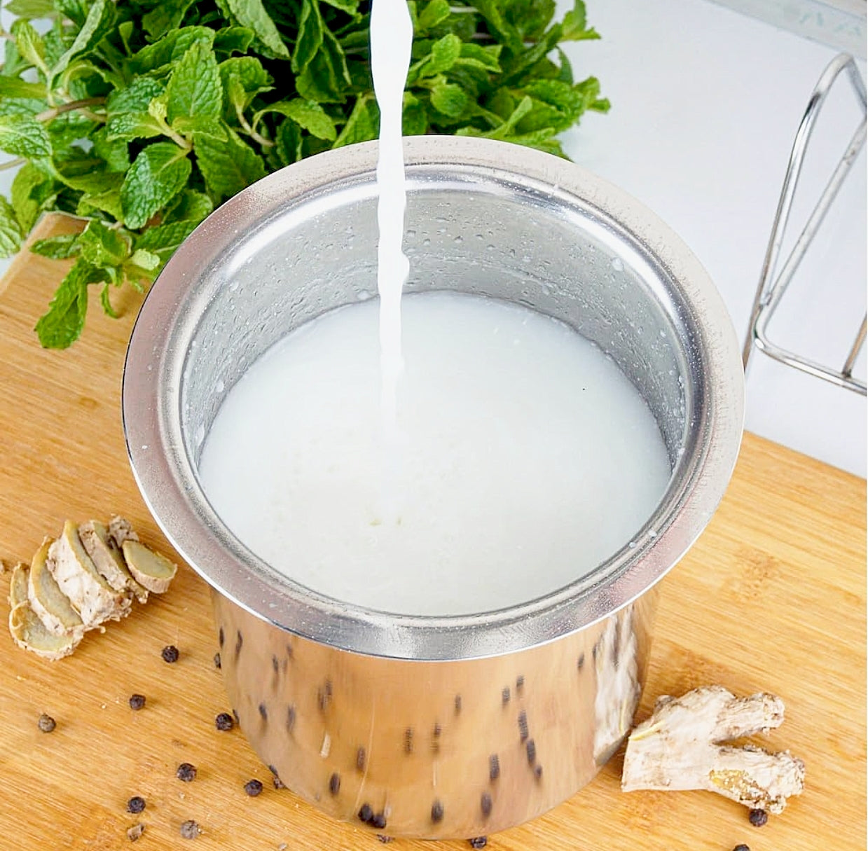 Stainless Steel Deep Water Gunj/Milk Pot/Tope/Bhagona
