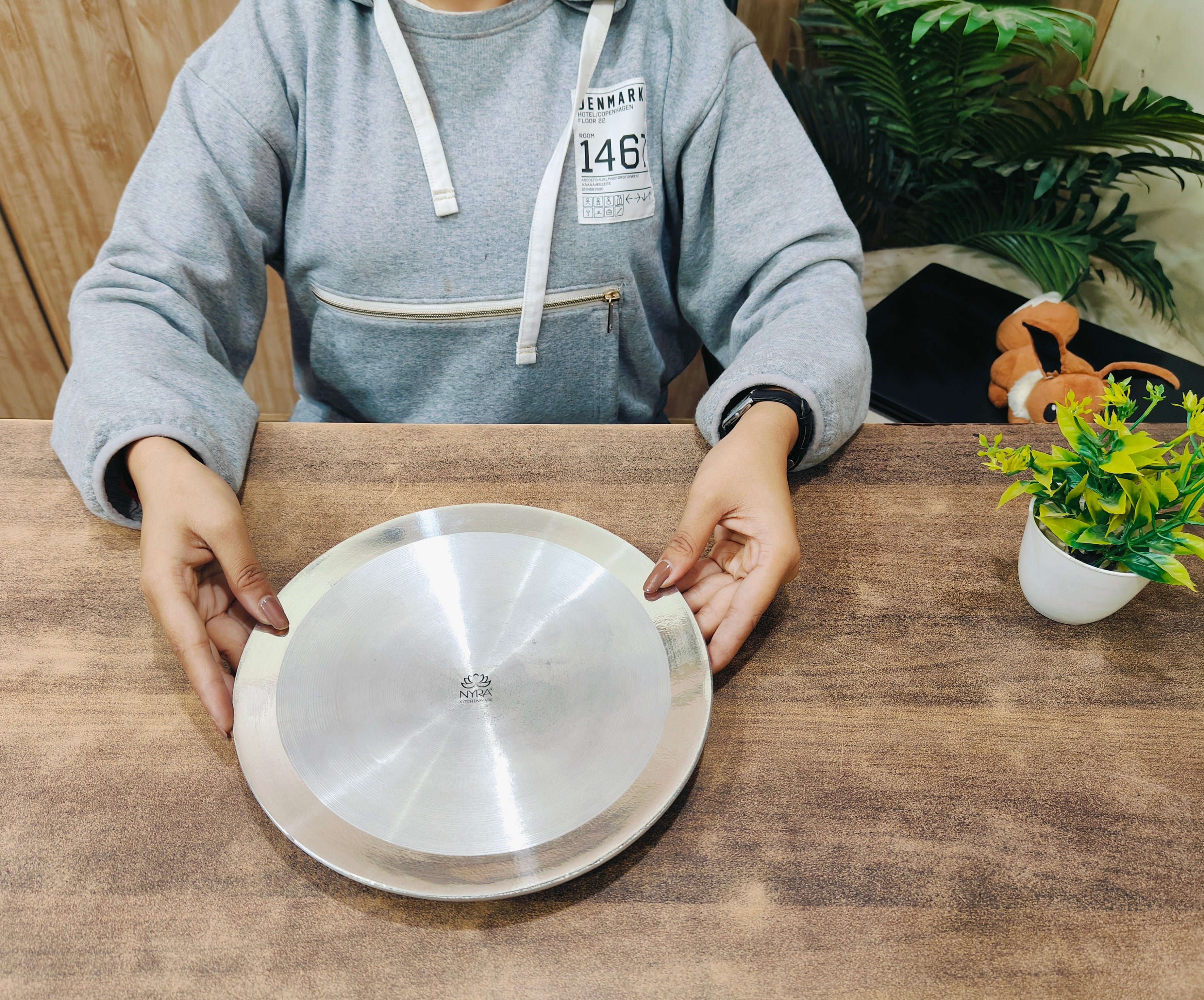Aluminium Tawa without handle