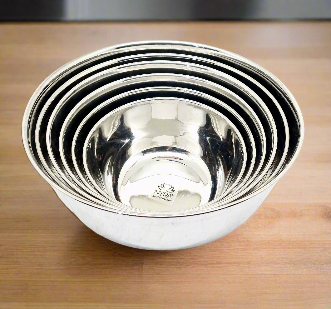 Different sizes of Stainless Steel Round Mixing & Serving Bowl