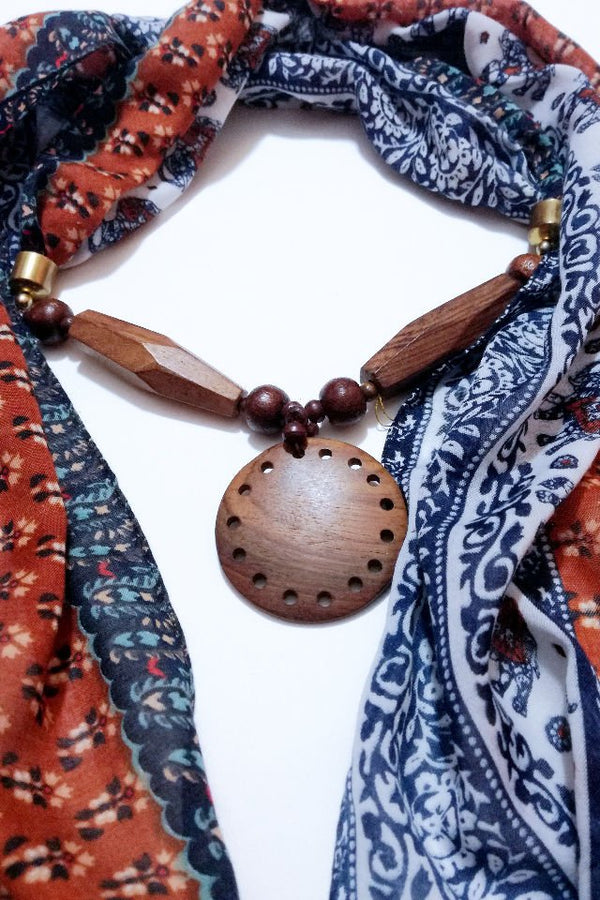 Esarfa Pandantiv Lemn