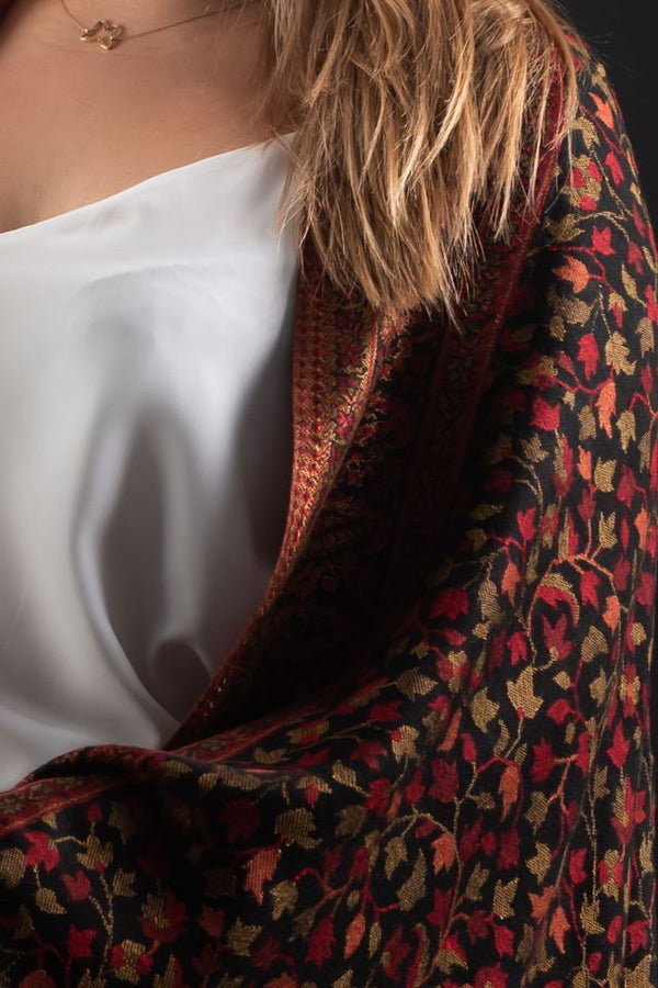 Şal Kani India, negru, bej, rosu - Cel mai bun șal din Pashmina