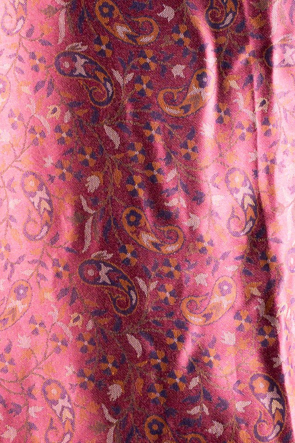 Şal Kani India, roz plăpând