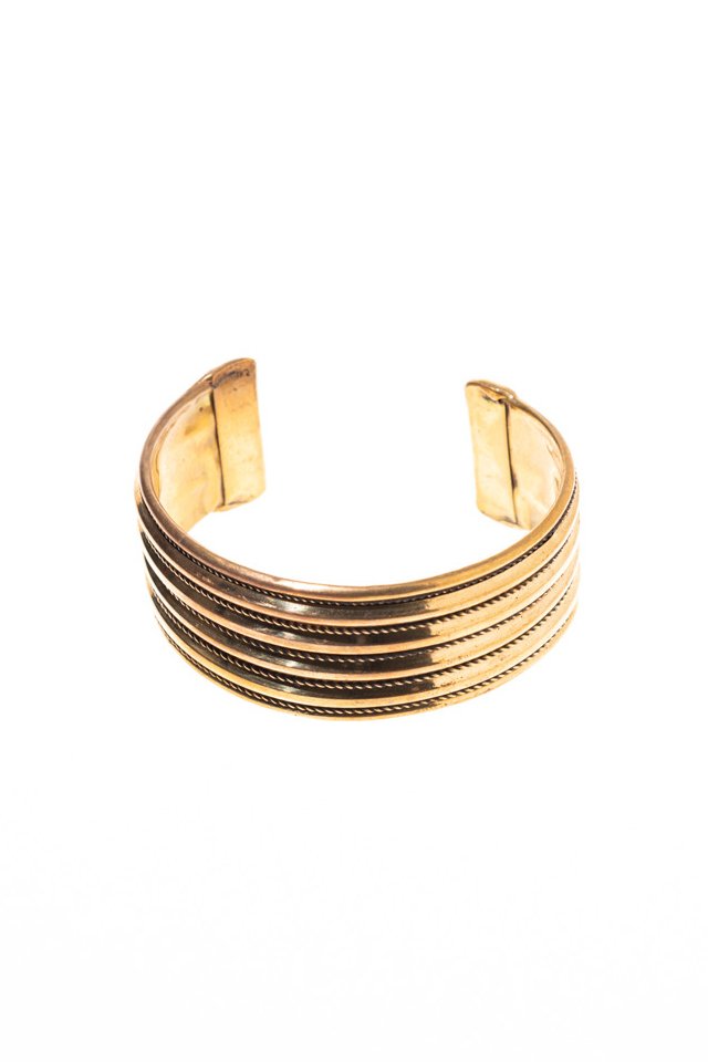 Bratara lata 4cm aurie cu finisaj antichizat.