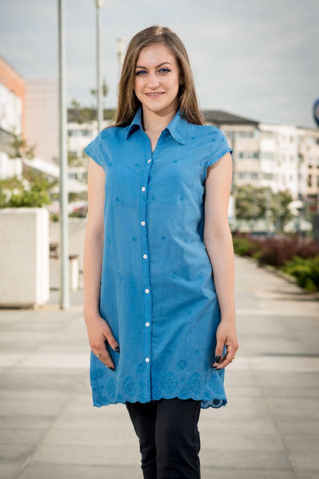 Rochie Albastra Cu Broderie Mărime M-L