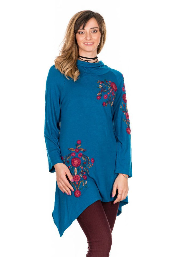 Bluza Albastru Turcoaz Cu Broderie Marime L