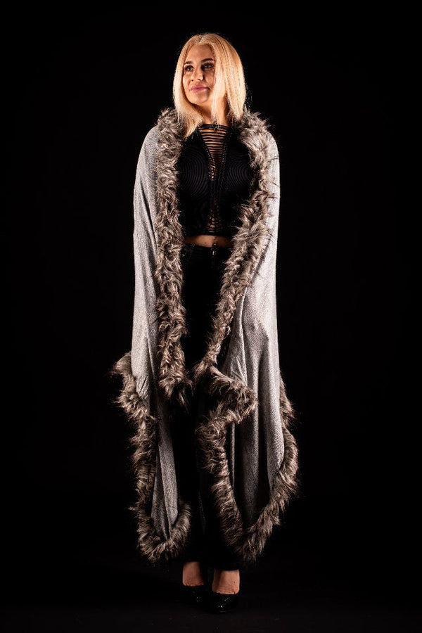 Sal gri uni cu blanita gri India