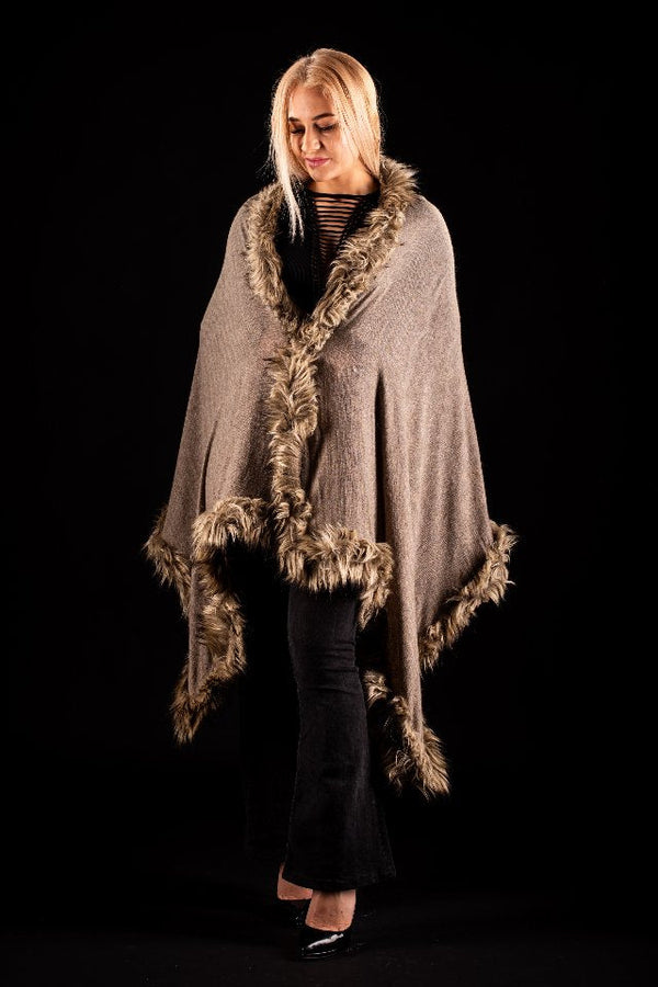 Sal cafeniu uni cu blanita cafenie India