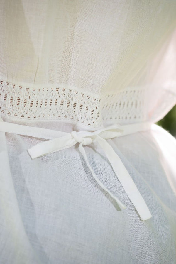 Bluza Chimono Alba Cu Broderie Marime M