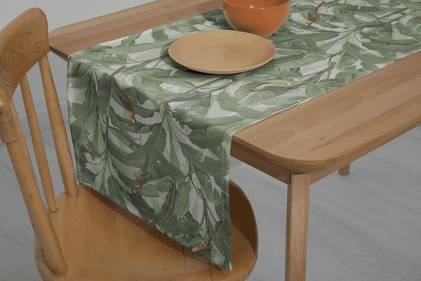Aviary elegance Table Runner - 6 Seater